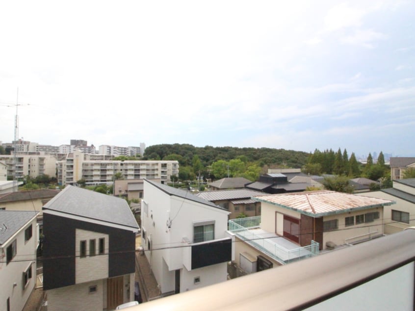 室内からの展望 プライムメゾン富士見台