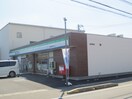 ファミリーマート　鳥居松三丁目店(コンビニ)まで200m ドルフ