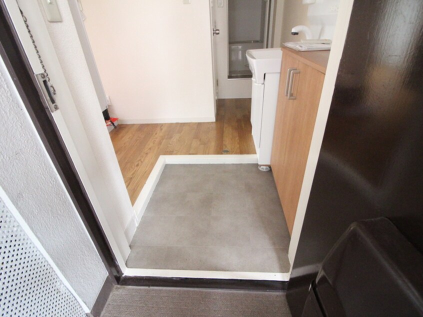 玄関 千種ハイツ