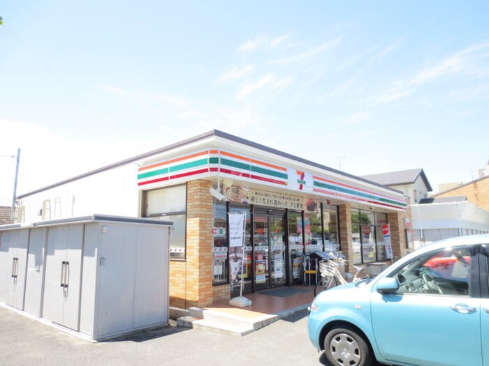 セブンイレブン大森駅南店(コンビニ)まで677m レジデンス　カサブランカ