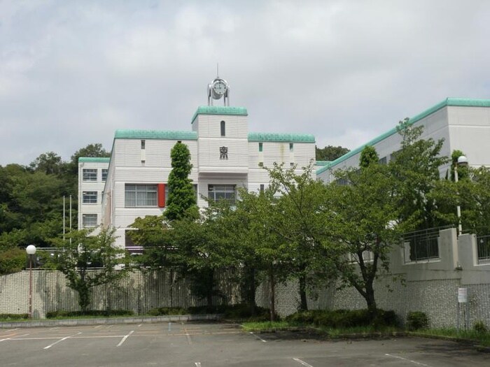 名古屋市立東星中学校(中学校/中等教育学校)まで990m 東山公園レジデンス