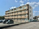 ア－ルズコ－ト富が丘の外観