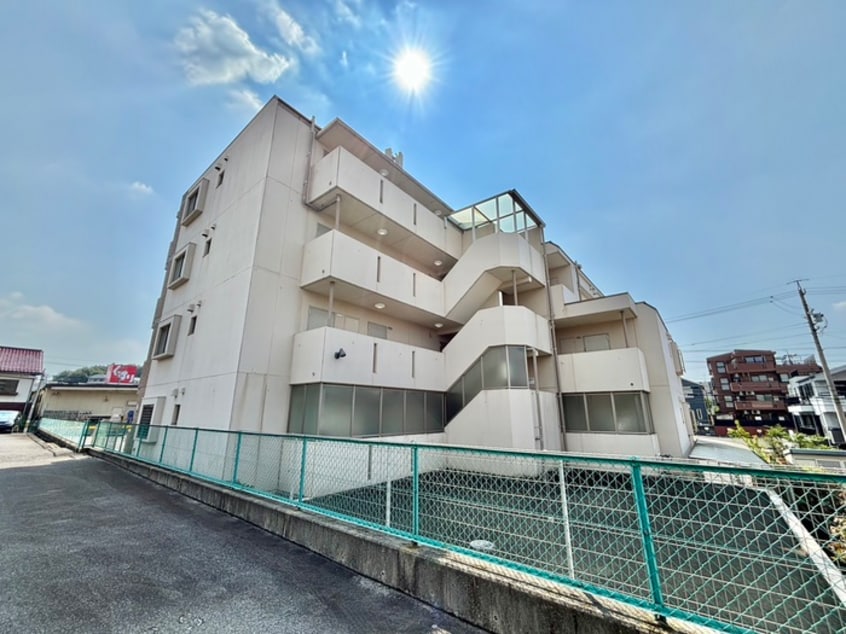 外観写真 ア－ルズコ－ト富が丘