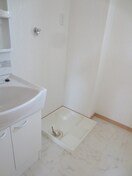 洗濯機置場 グランレーヴ黒川