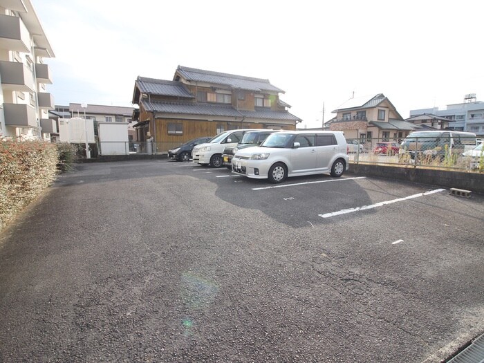 駐車場 竹中マンション