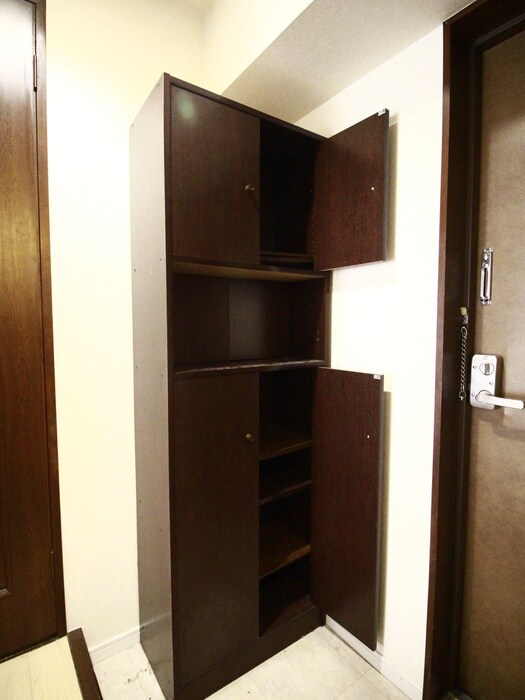 靴箱 シティ－ハイツ石原