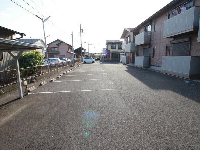 駐車場 ルミエール