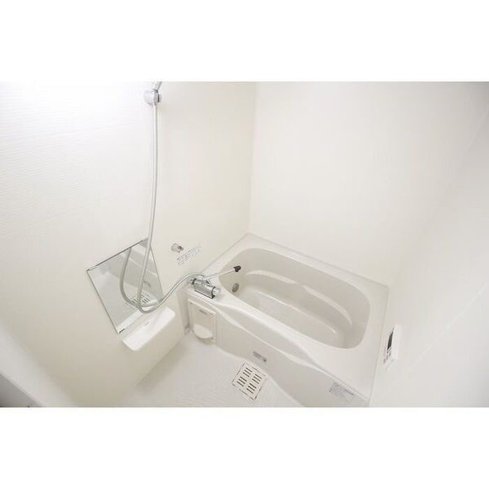 バス／シャワールーム等 Viare Storia