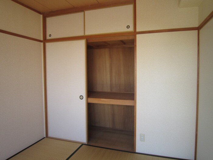 収納 クレセントマンション