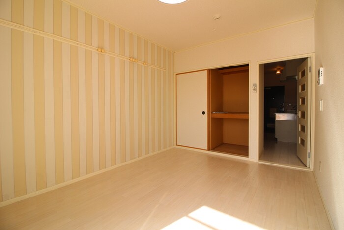 居室 ジュネス２