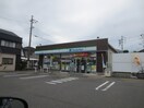 ファミリーマート一宮今伊勢店(コンビニ)まで120m ボナールドルチェ宮山