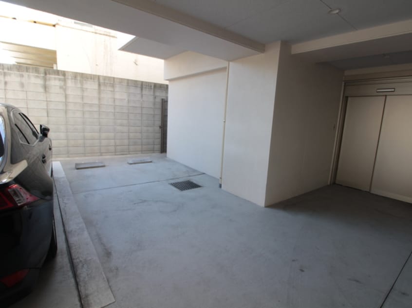 駐車場 Perte Kanayama