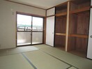 居室 ヴィラ上小田井壱番館