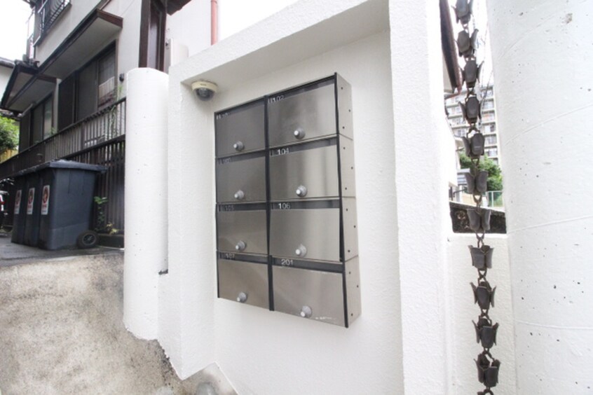 建物設備 コンセ－ル関山