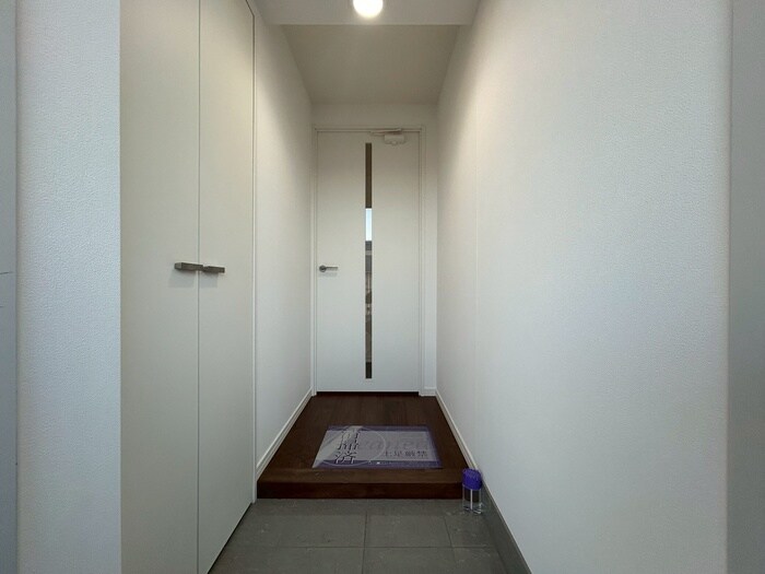 玄関 CORNES HOUSE NAGOYA