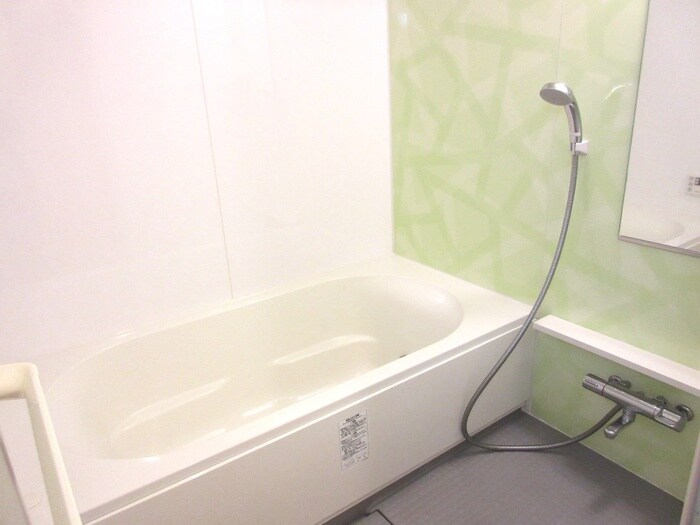 バス／シャワールーム等 ラピス・ラズリ