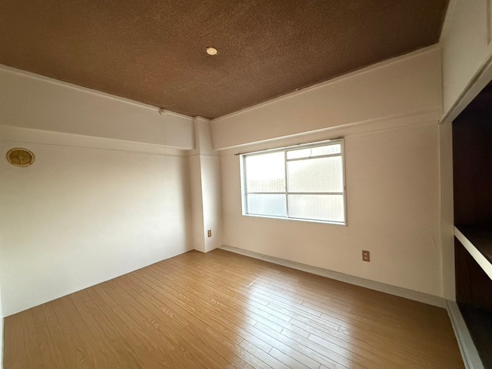 居室 花の池ハイツ