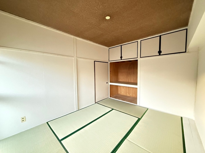 居室 花の池ハイツ