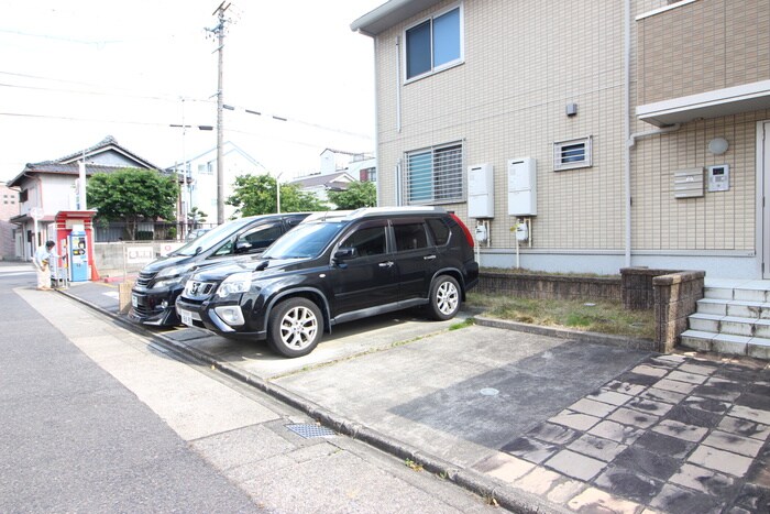 駐車場 ヴィヴァン白壁