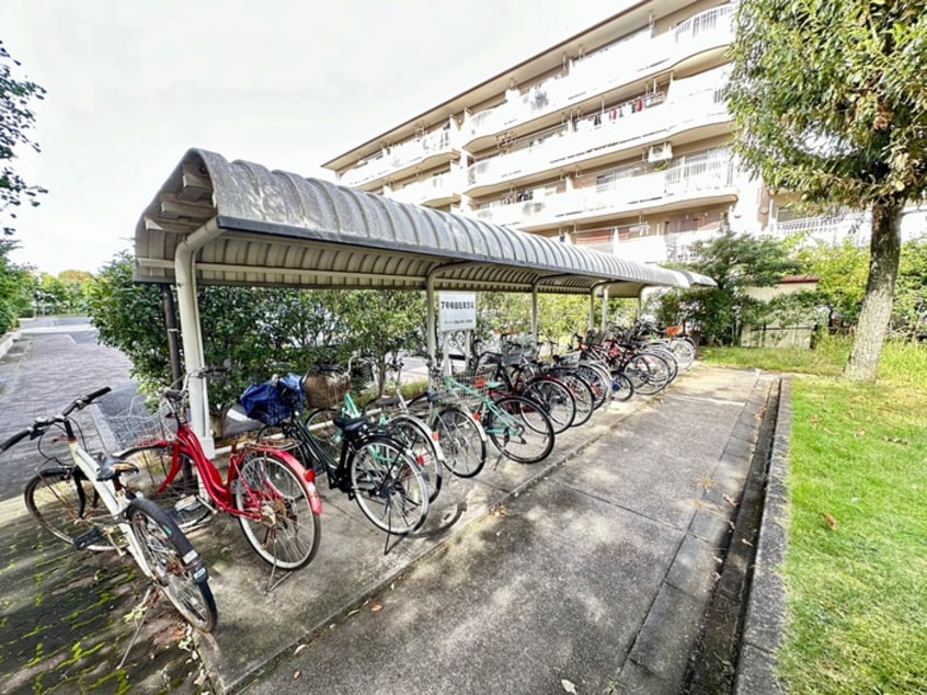 駐輪場 サンハイツ鍋屋上野7棟（504）