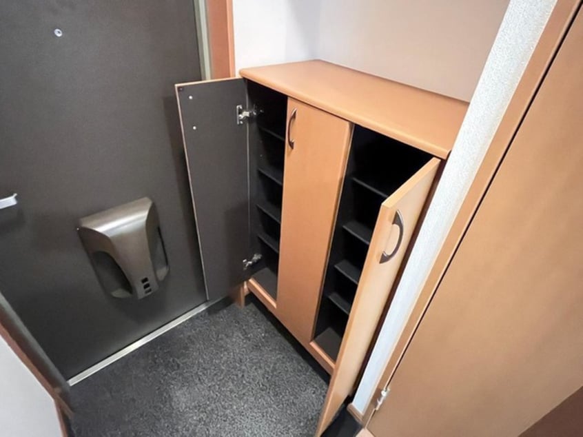 玄関 ブライトＢ