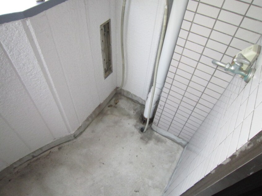 洗濯機置場 アルス代官