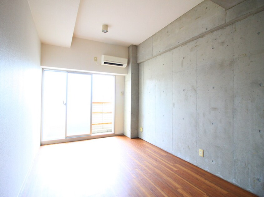 居室 ノーサレンダー