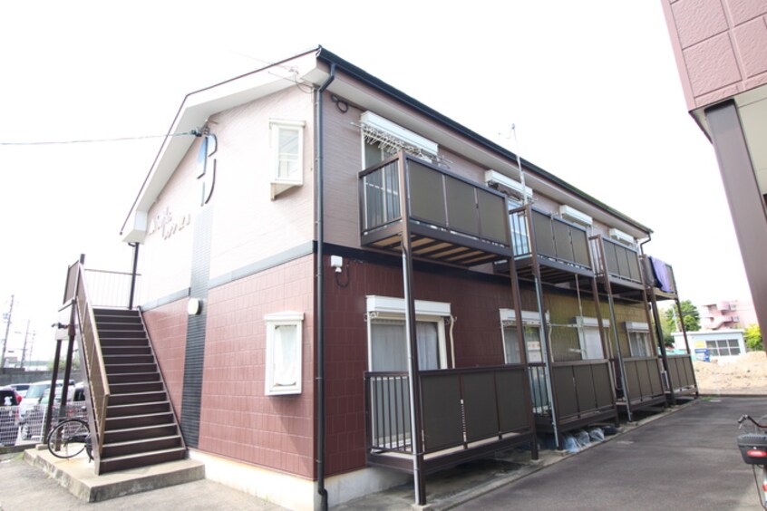 外観写真 Surplusメゾン牧A