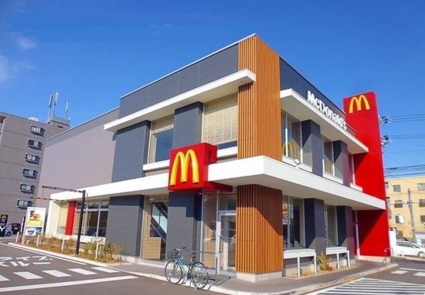 マクドナルド(ファストフード)まで280m ドミールウェスト