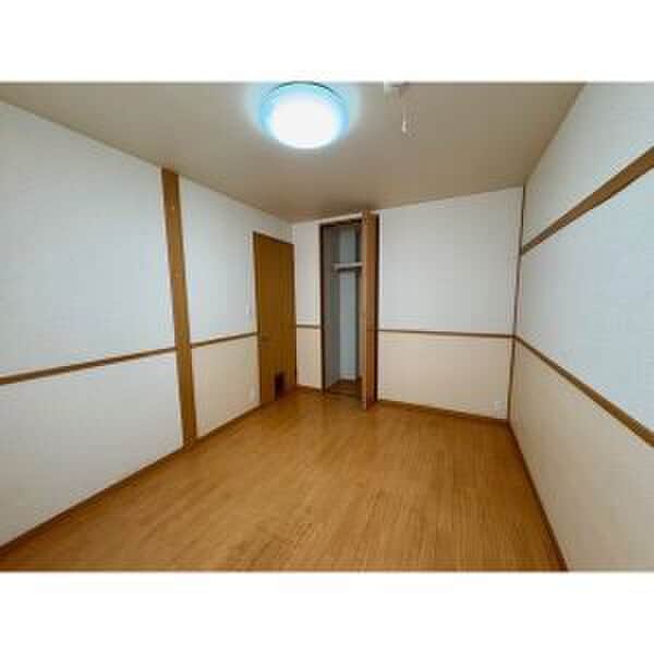 居室 ヴィラシャンテ