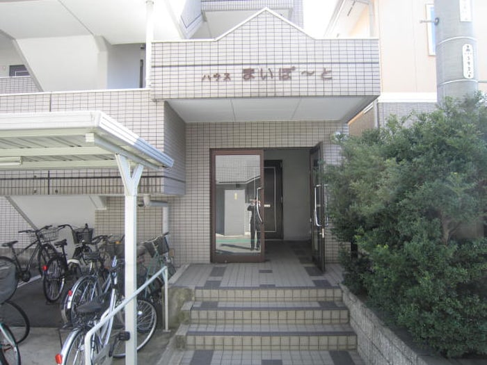 エントランス部分 リノバス名港
