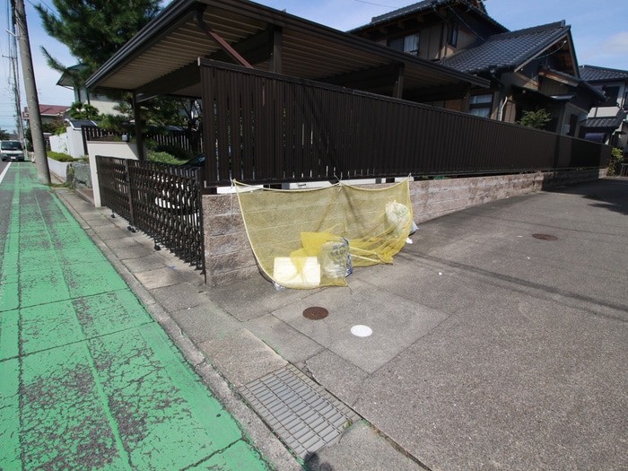 その他 ラポ－ル川本