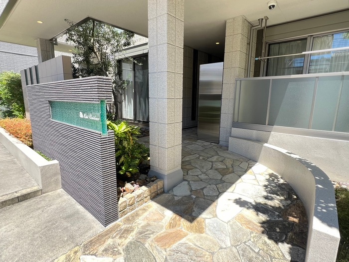 エントランス部分 Kimi Residence