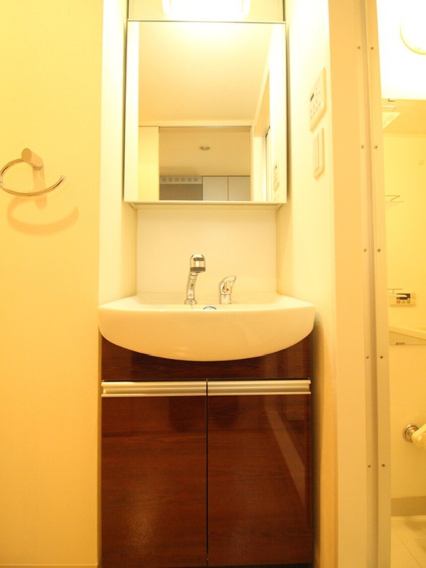 洗面 Ｐａｒｋ　Ａｘｉｓ丸の内