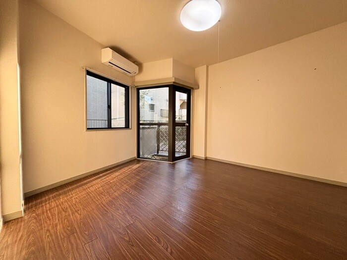 居室 エスポ・アール