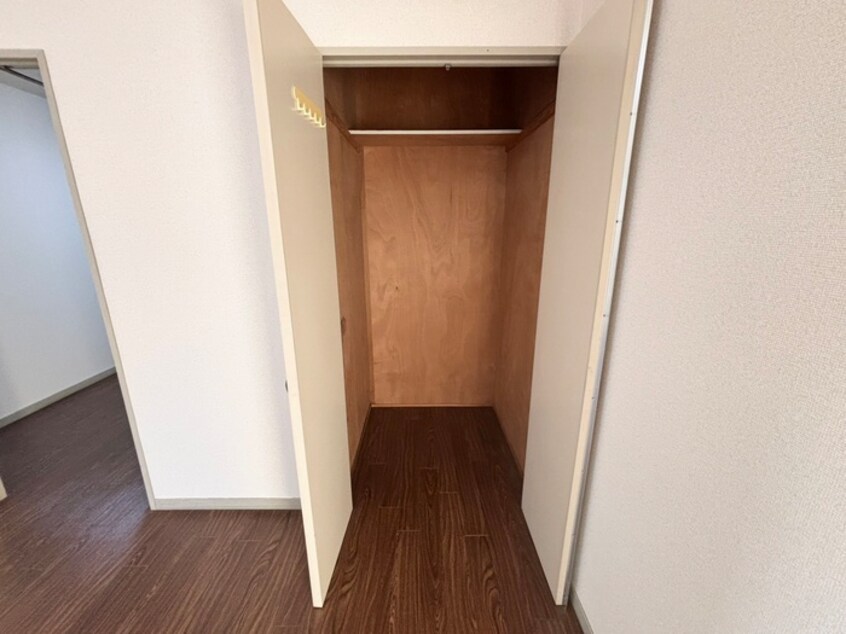 収納 エスポ・アール