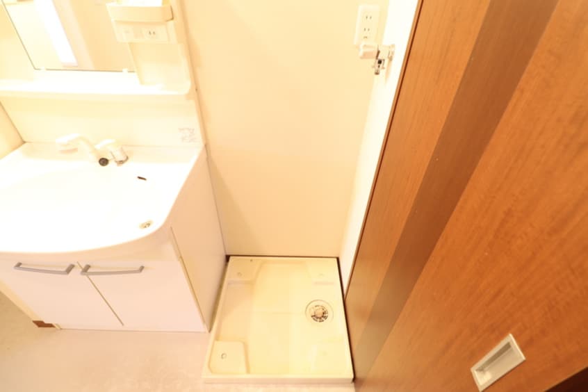 洗濯機置場 ロリエ宮東