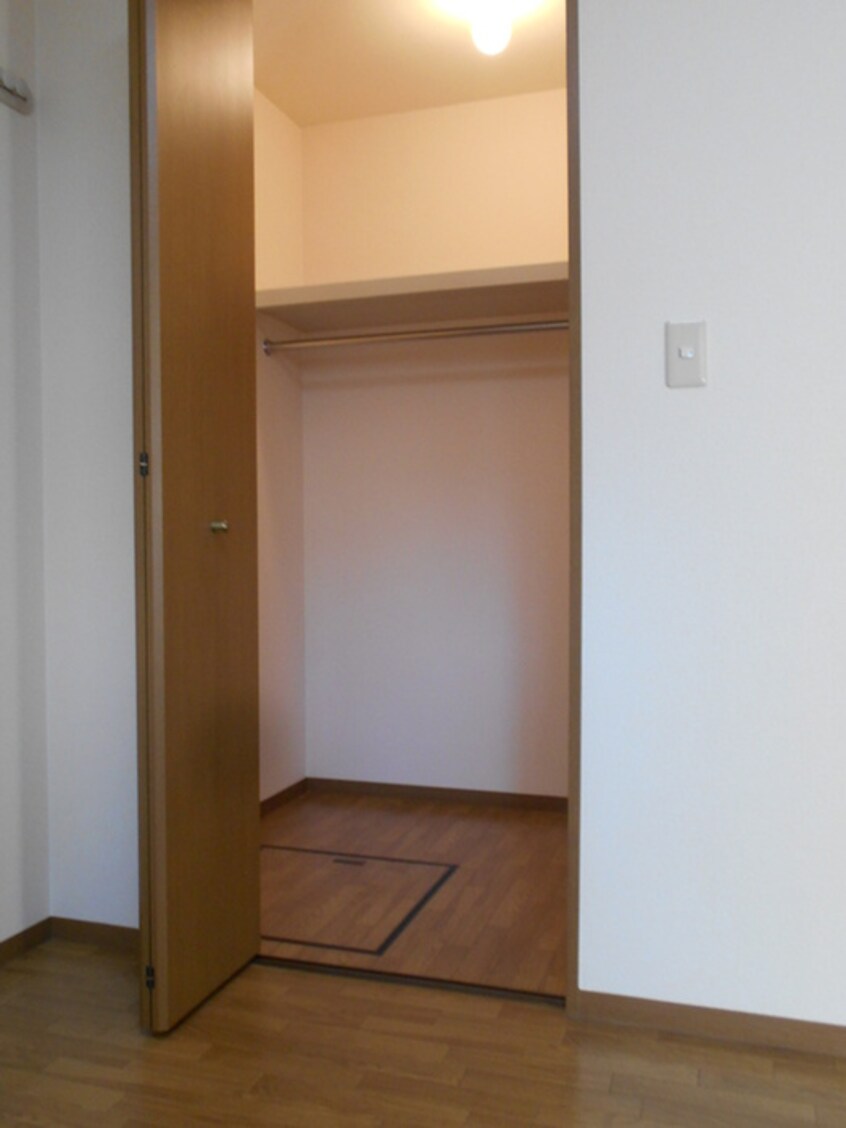 収納 エステート美幸