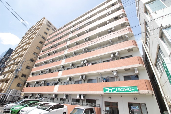 外観写真 ド－ル六番町