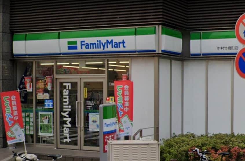 ファミリーマート中村竹橋町店(コンビニ)まで160m エスポワール名駅