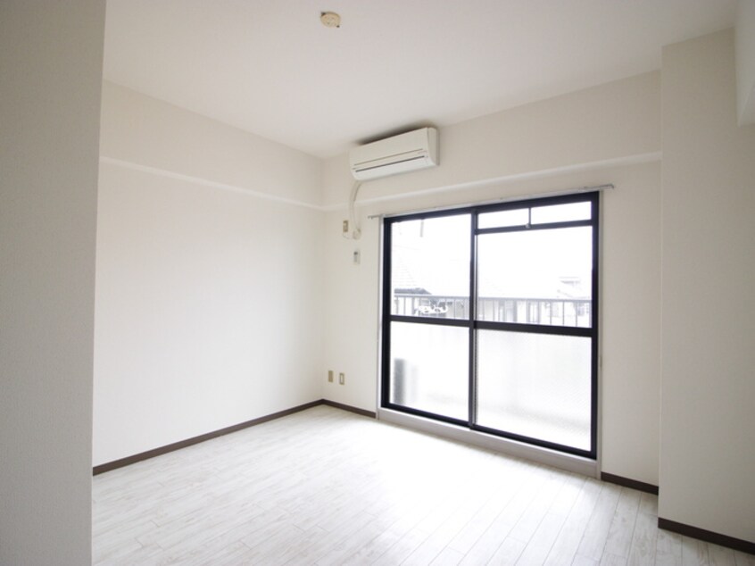 内観写真 メゾン名城