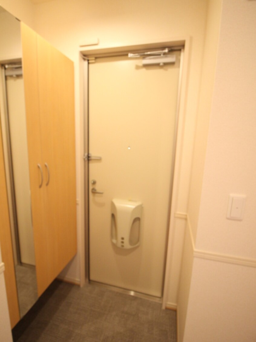 玄関 Liberty大西