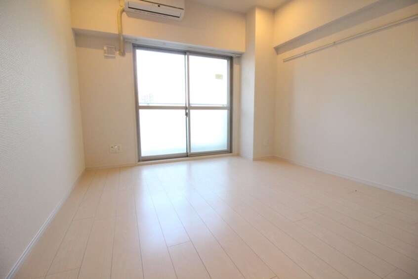 居室 ﾁｪﾙﾄｳﾞｨｰﾀ