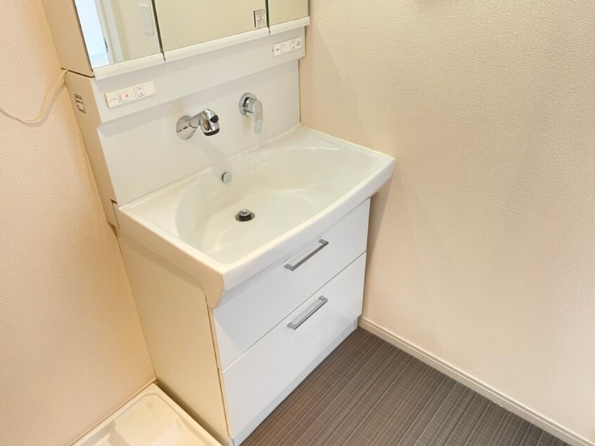 洗面 RoRoつゆはし