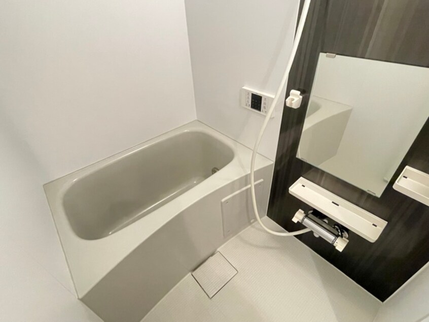 バス／シャワールーム等 RoRoつゆはし