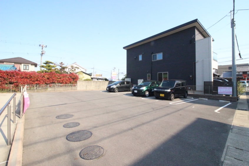 駐車場 ラ・ルチア