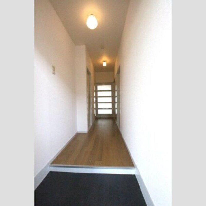 玄関 コ－ポ大門