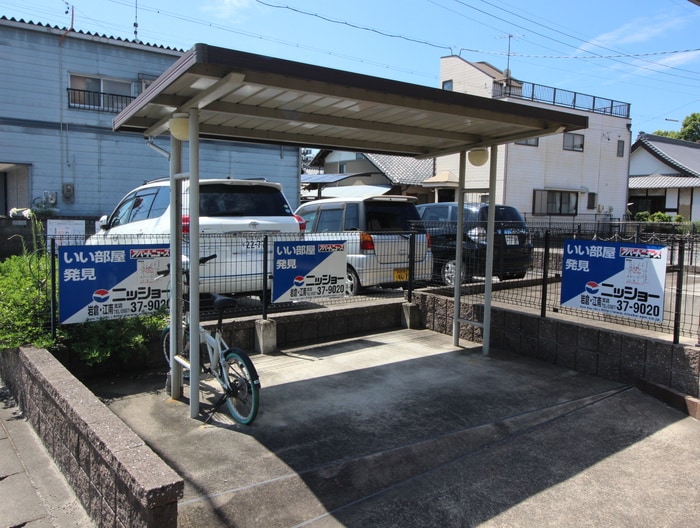 駐輪場 サクスィード・ワイズ・ロード