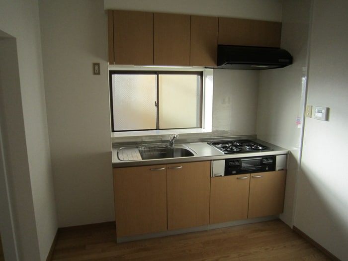 キッチン ロイヤル浅野