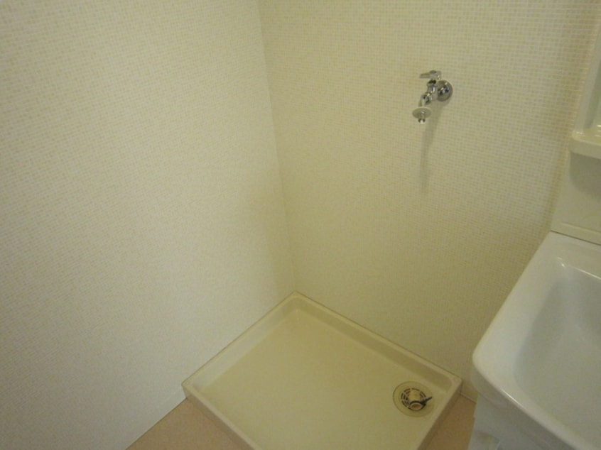 洗濯機置場 ロイヤル浅野